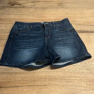 Wit & Wisdom, size 10, blue Jean, ab control, approximate 6.5” inseam
